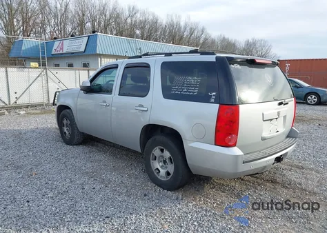 2014 GMC Yukon Slt z USA, uszkodzony, nr VIN 1GKS1CE0XER110982